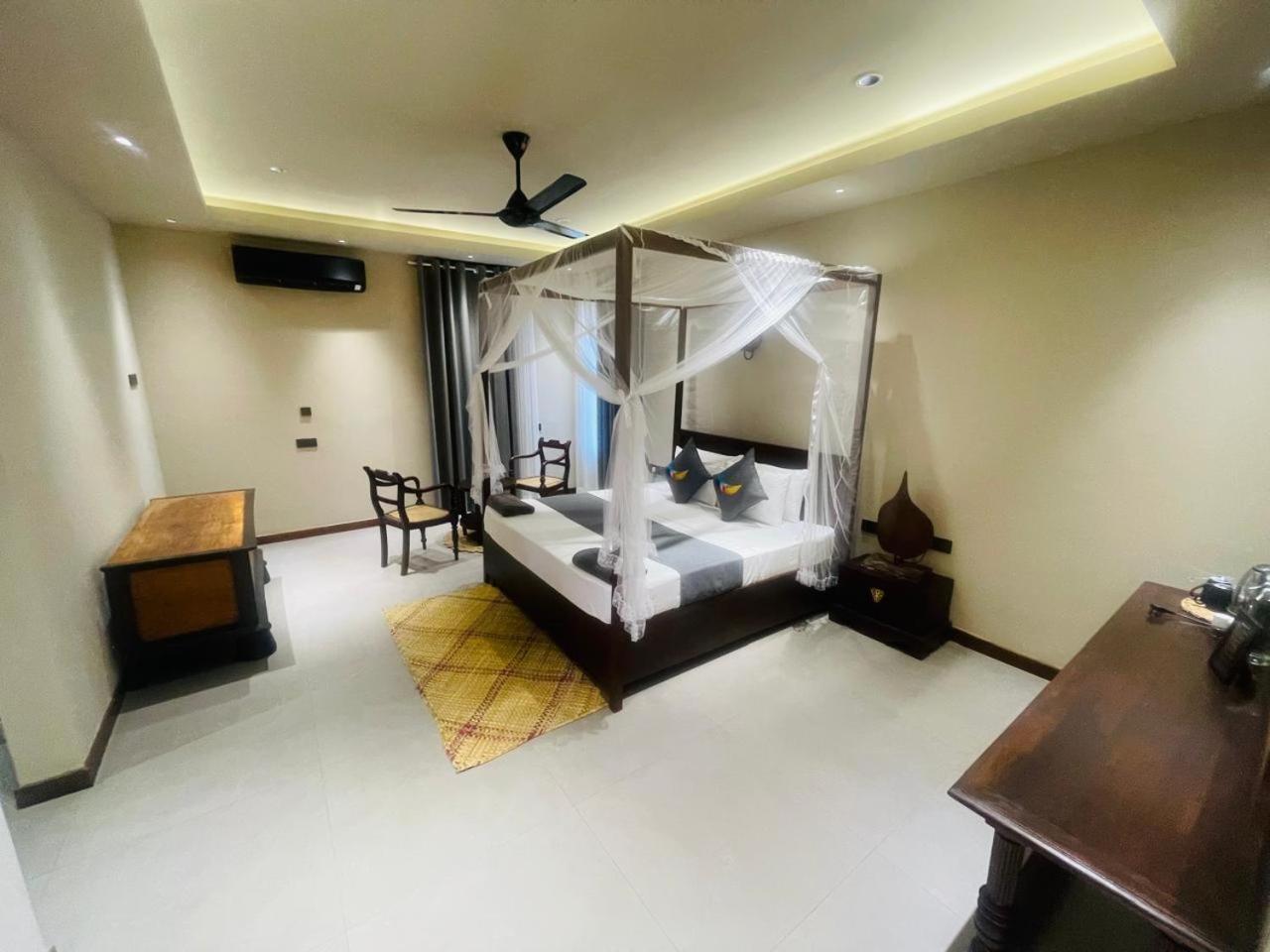Bohemian Nest Hotel Negombo Ngoại thất bức ảnh