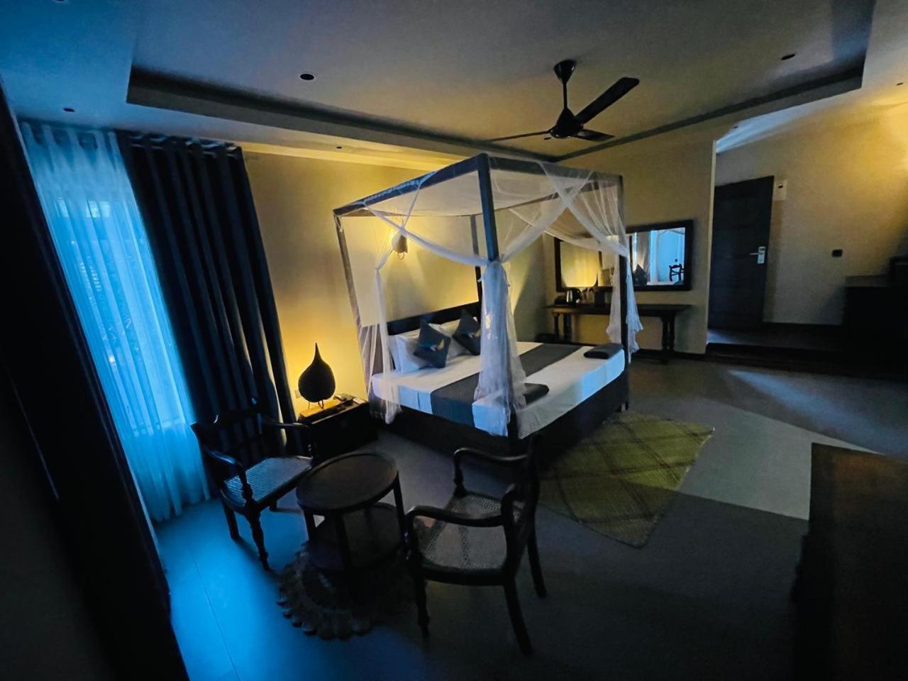 Bohemian Nest Hotel Negombo Ngoại thất bức ảnh